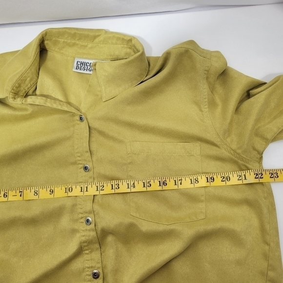 Chico's Faux Suede Light Green Womens Full Button Over Shirt in a Size 2 (L/12) - Picture 14 of 14